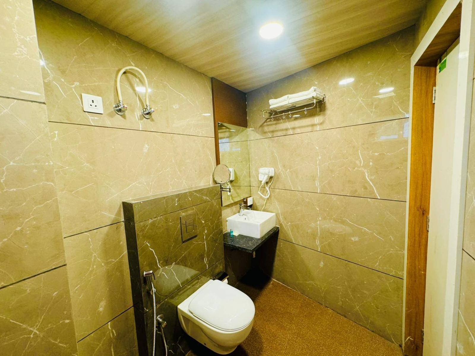 Hotel Najaf Palace Ajmer Esterno foto
